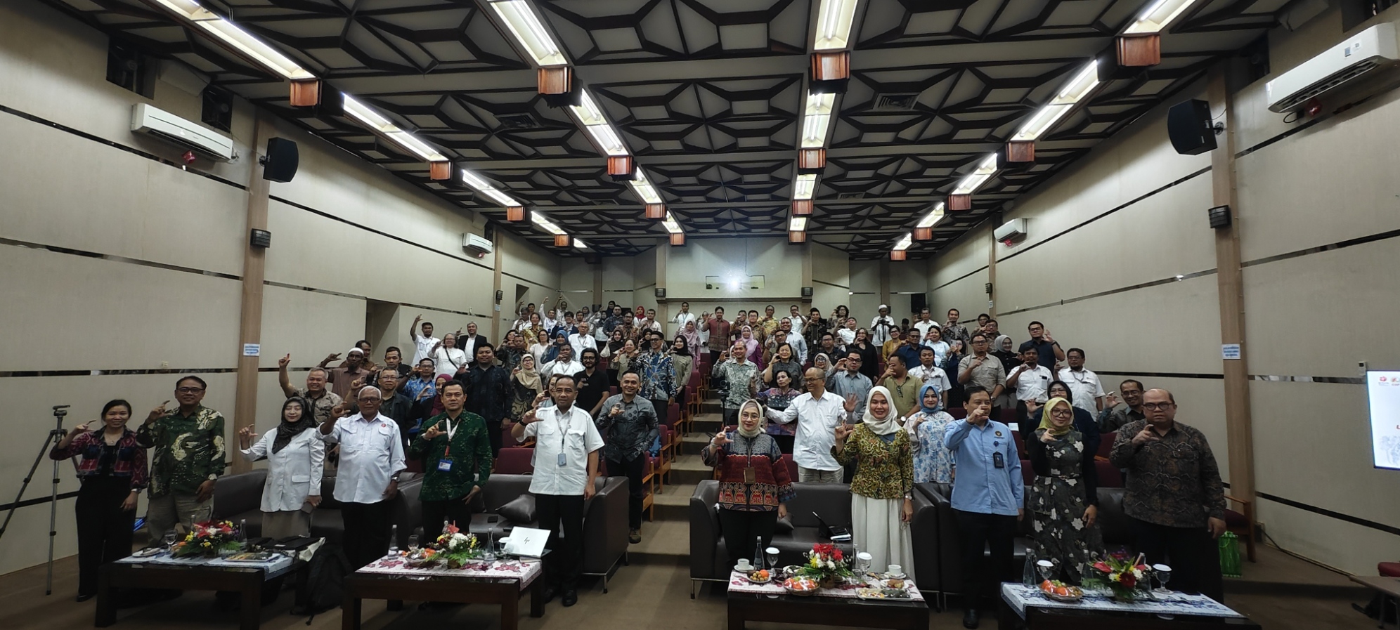Lokakarya Nasional Pengembangan Kebun Induk, Langkah Strategis Revitalisasi Sektor Kakao Nasional Lokakarya Nasional Pengembangan Kebun Induk, Langkah Strategis Revitalisasi Sektor Kakao Nasional